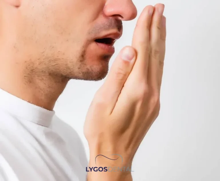 Causes Bad Breath and Loss of Taste