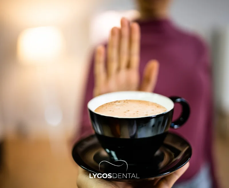 How Should a Retainer Be Cleaned?