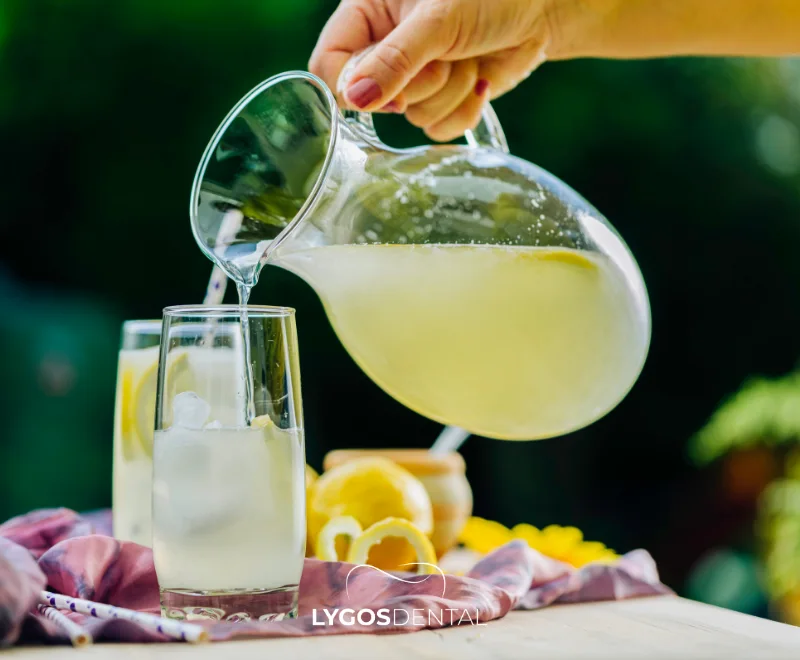 Alternativas más saludables a las bebidas carbonatadas