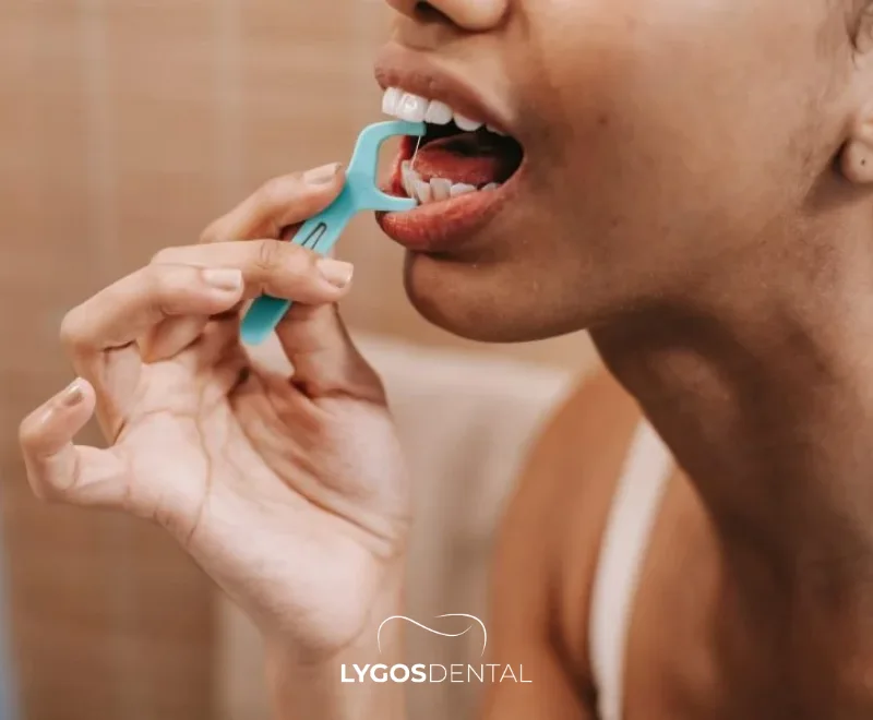 When Should a Dental Implant Be Placed After Tooth Extraction? 3 Things to Consider Before and After Implant Treatment